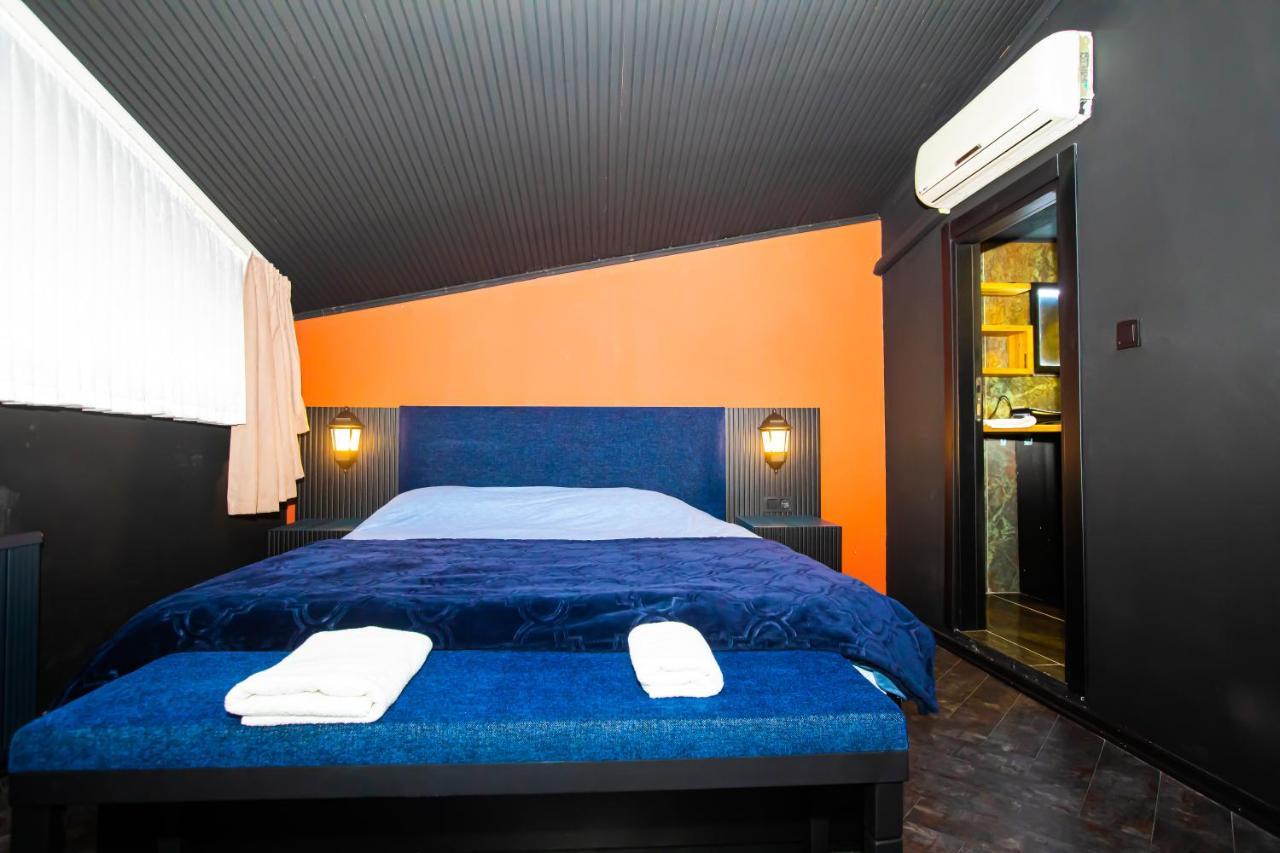 Black Mansion Appartement